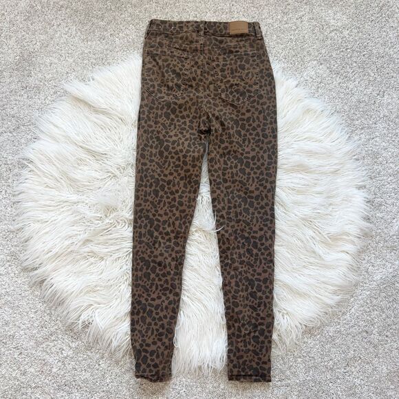 American Eagle leopard Jeans - Picture 3 of 3